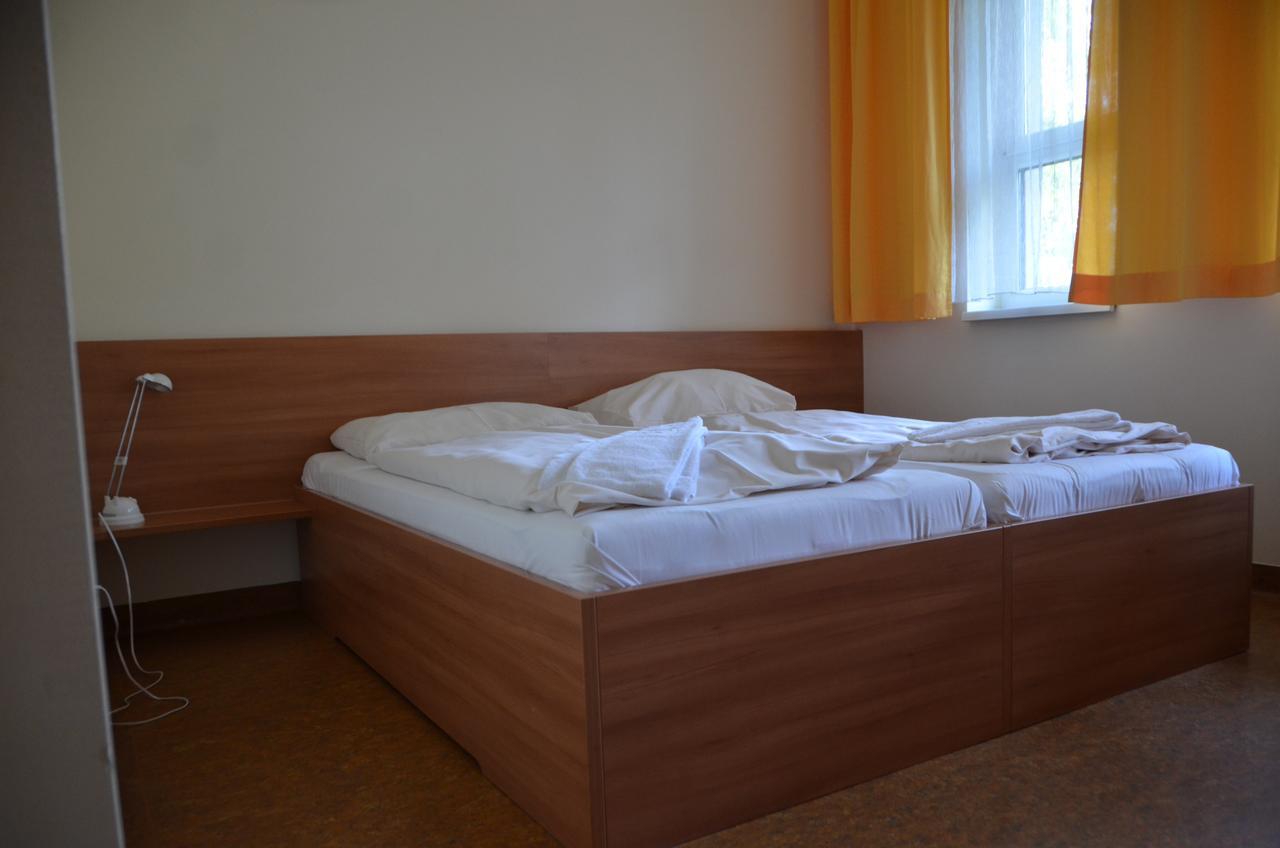 Ostello Kolping Campus Krems Esterno foto